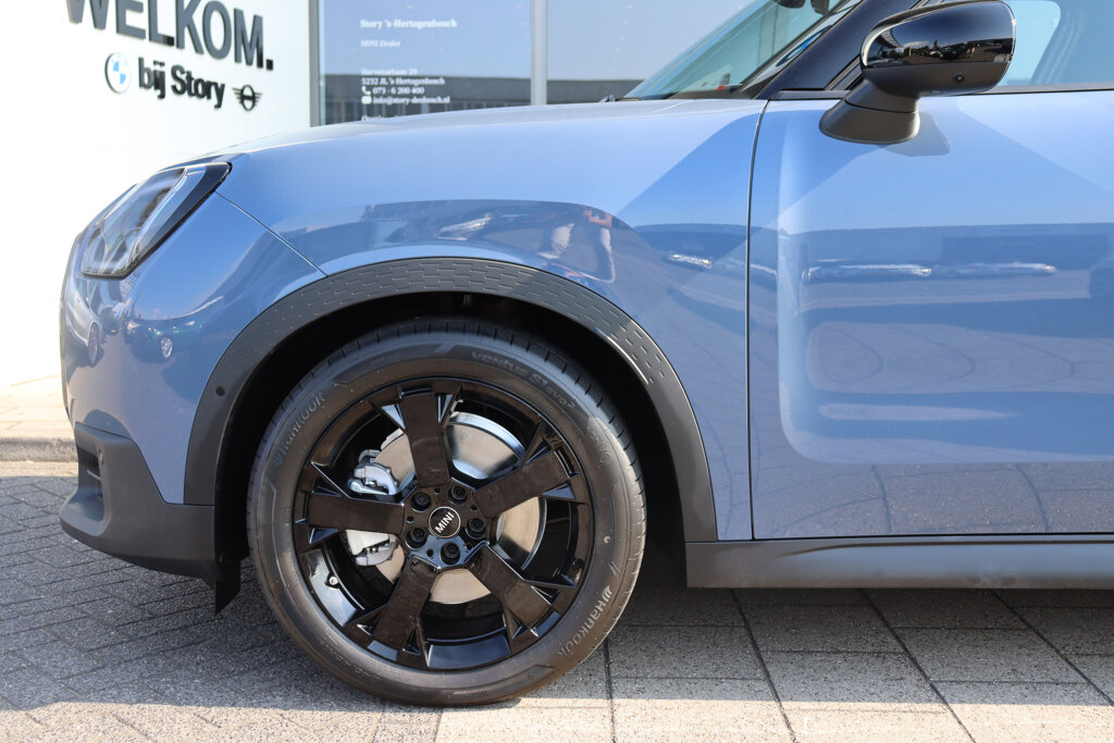 MINI Countryman 6