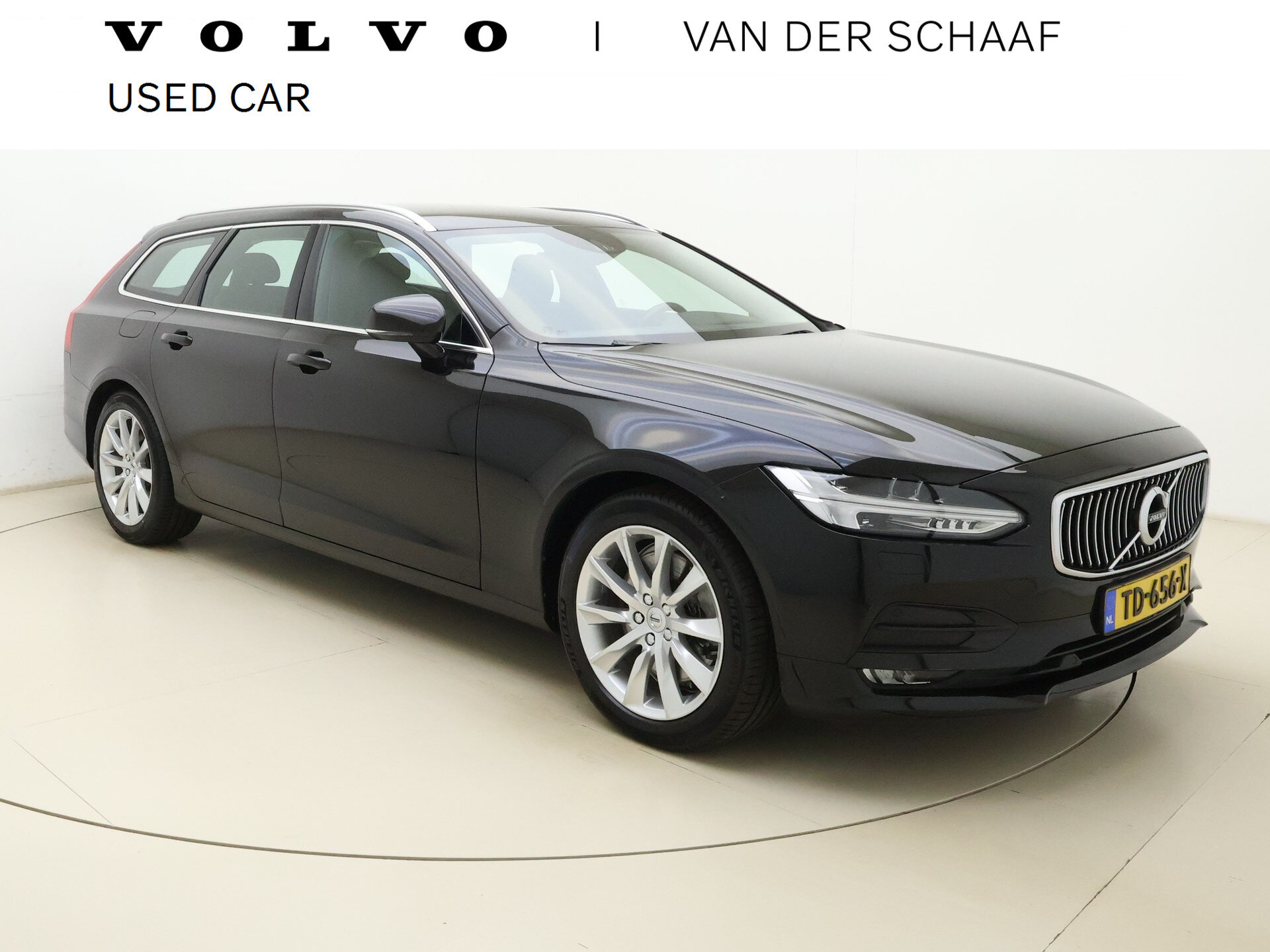 Volvo V90 T4 Momentum
