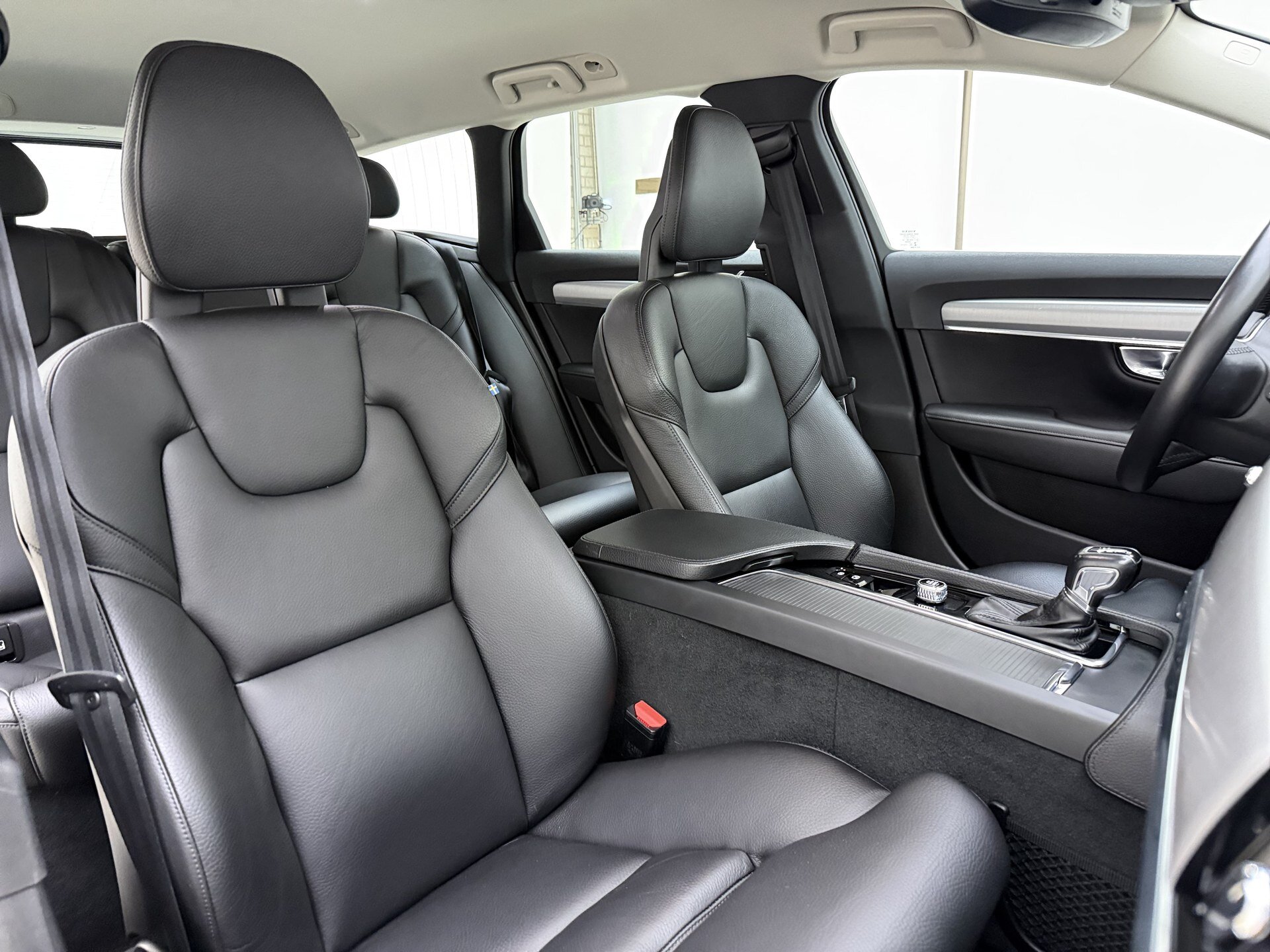 Volvo V90 T4 Momentum - Afbeelding 4