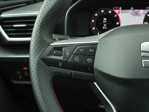 cruise control adaptief met Stop&Go en stuurhulp cruise control adaptief met Stop&Go en stuurhulp