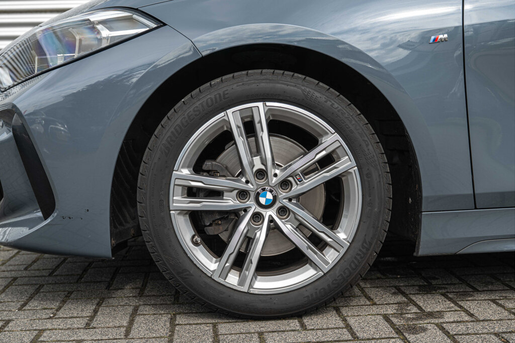BMW 1 Serie 32