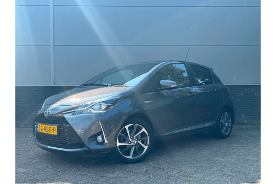 Toyota Yaris 1.5 Hybrid Premium