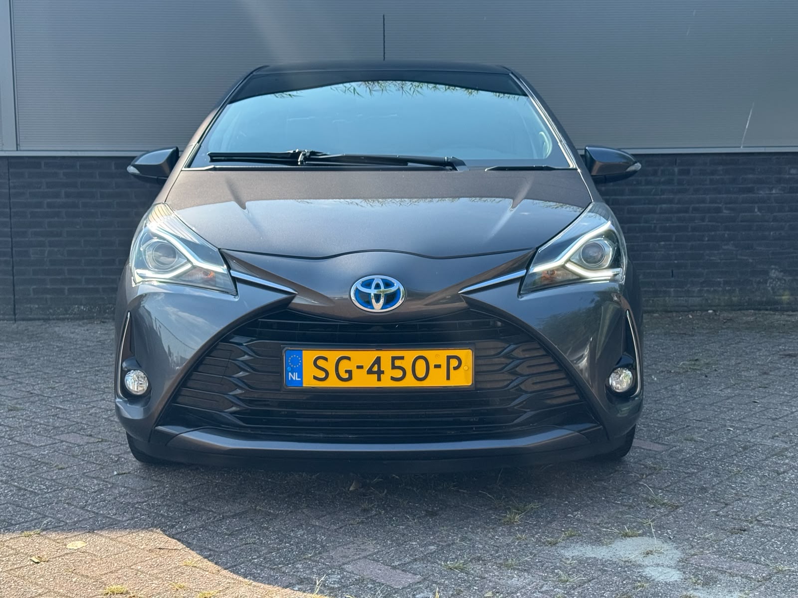 Toyota Yaris 1.5 Hybrid Premium - Afbeelding 4