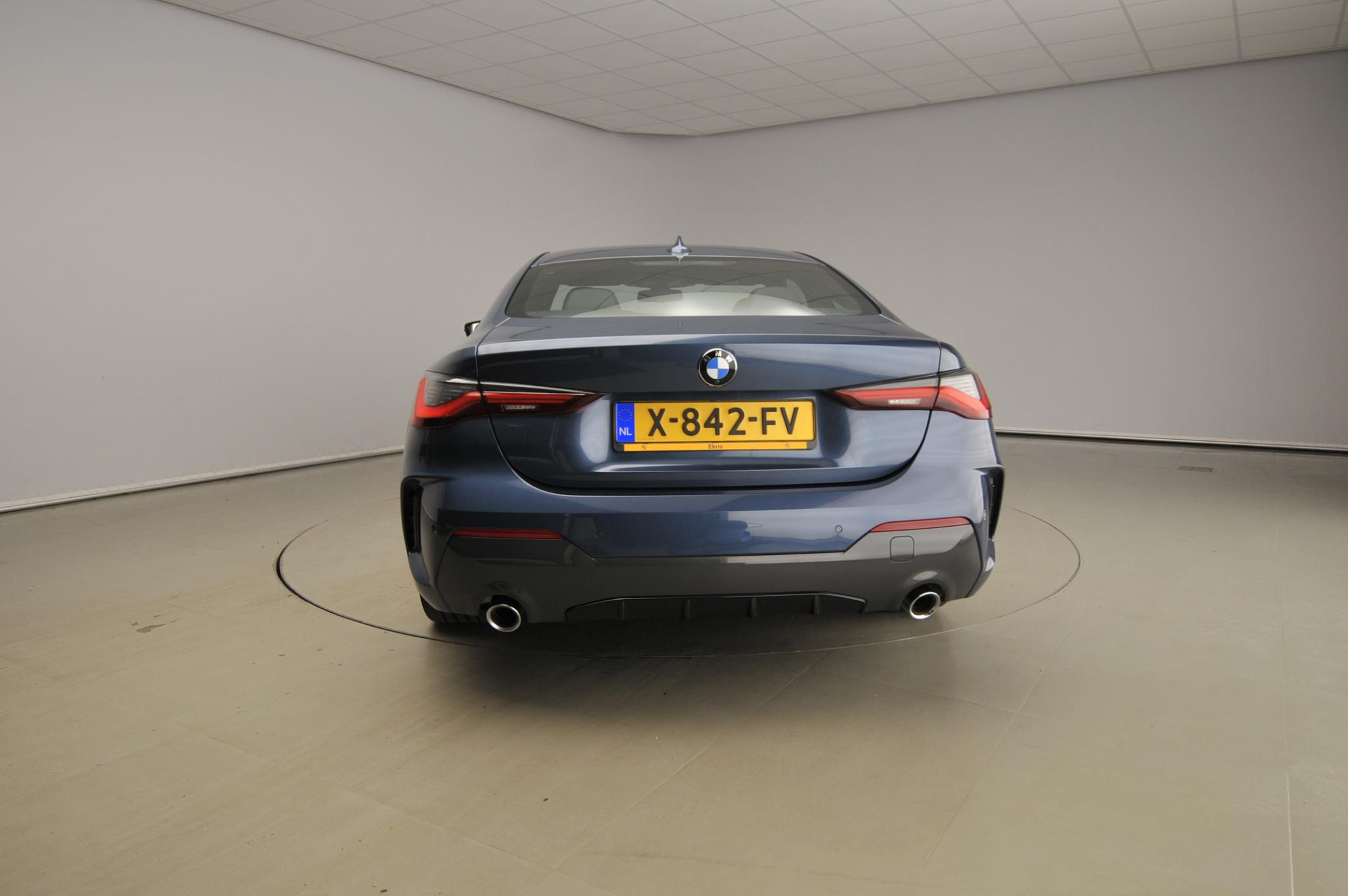 BMW 4 Serie Coupe 430i - Afbeelding 3