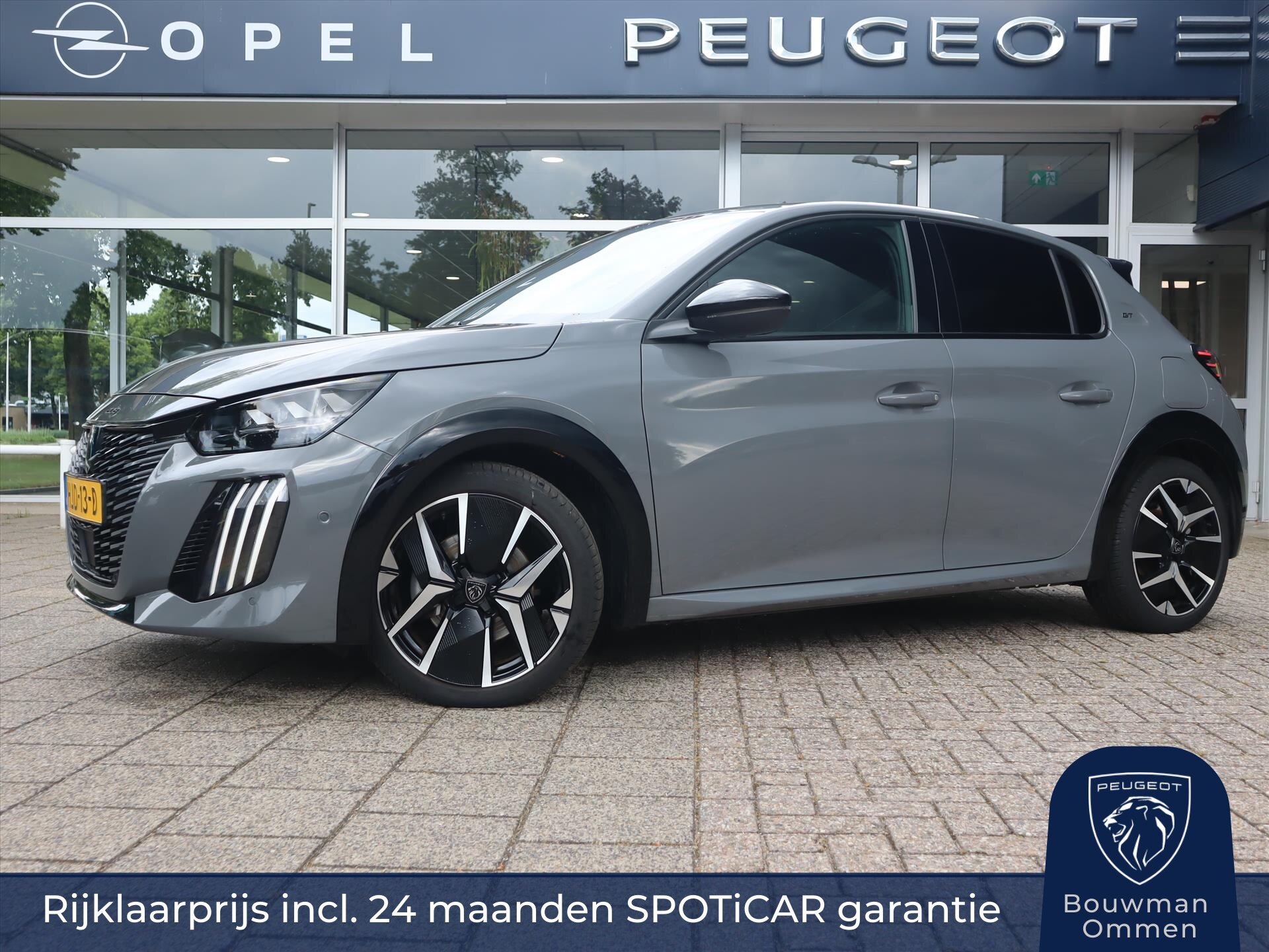 Peugeot 208 GT HYBRID 145pk e-DCS6 automaat, Rijklaarprijs, Camera voor en achter Adaptieve cruise control Keyless entry & start