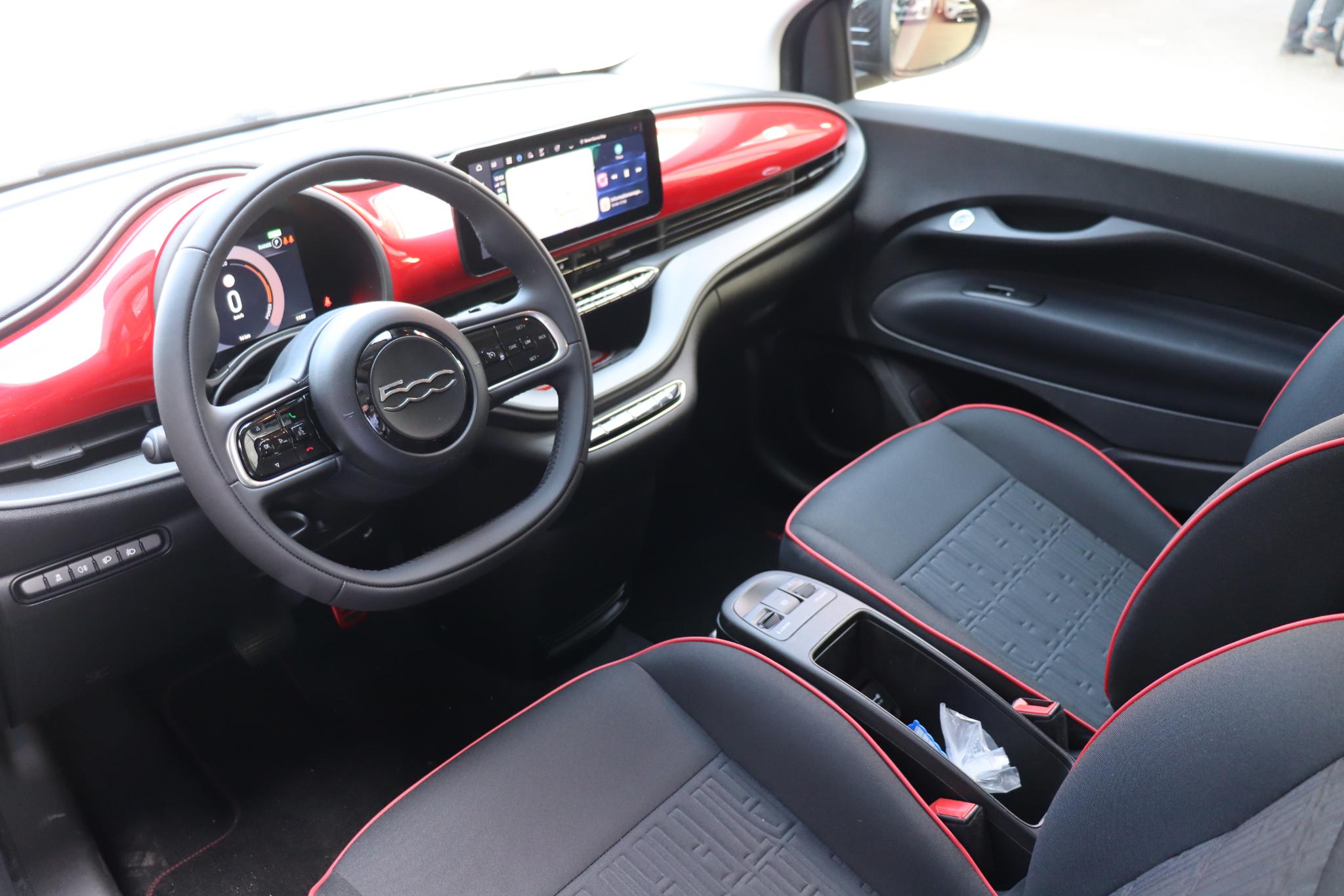 Fiat 500 RED 42 kWh - Afbeelding 4