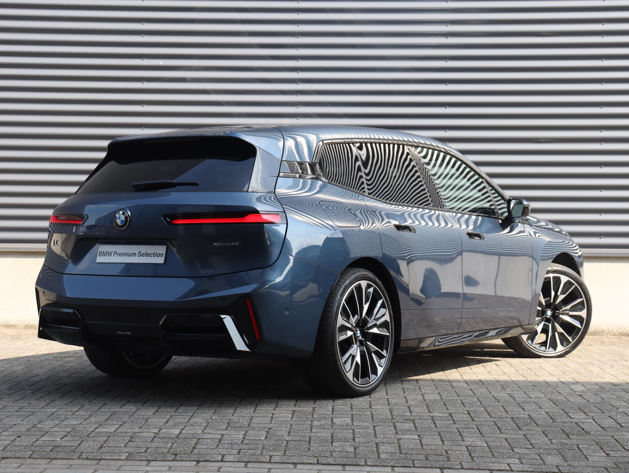 BMW iX xDrive45 - Afbeelding 2