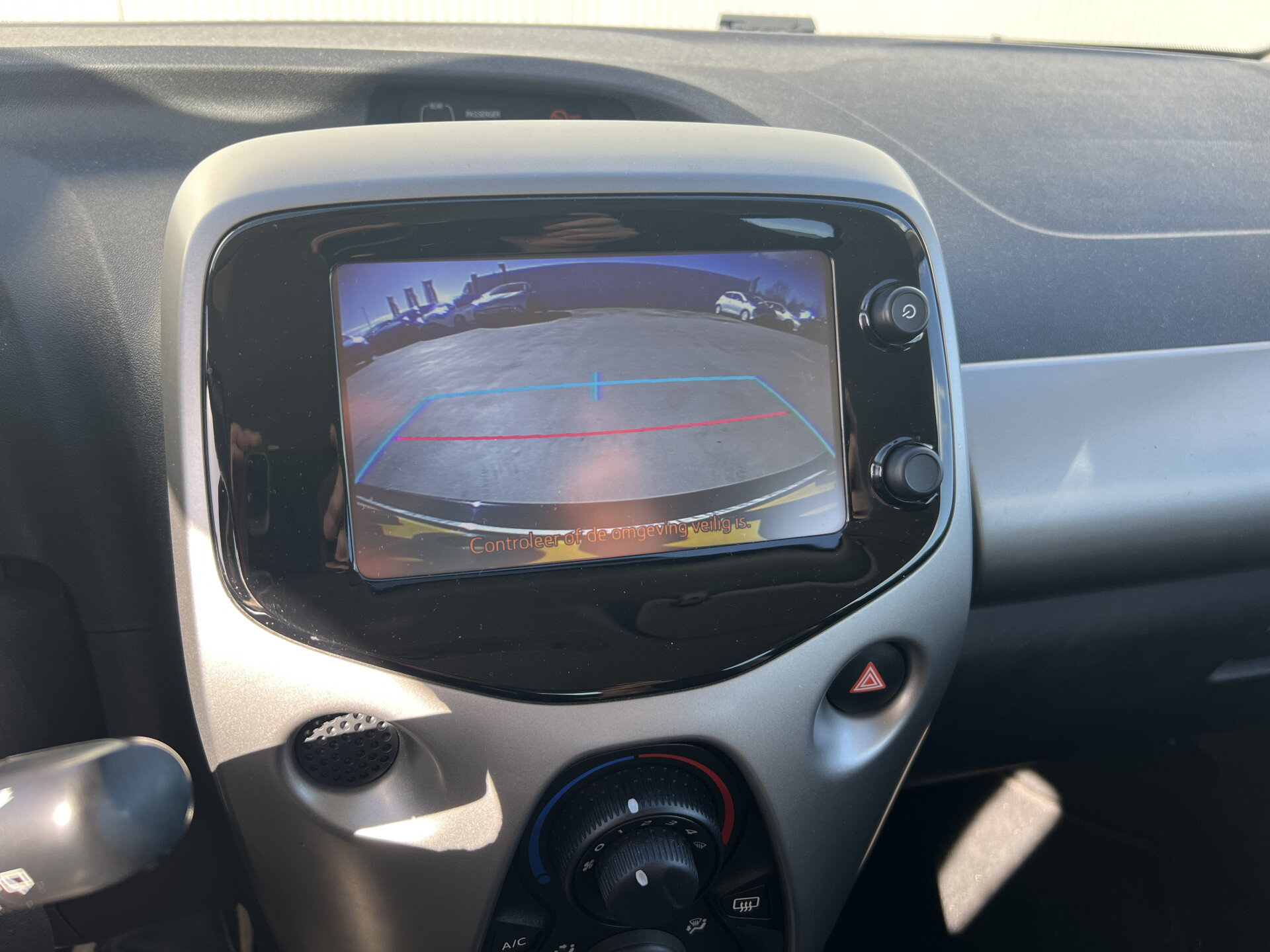 Toyota Aygo 1.0 VVT-i x-play - Afbeelding 2