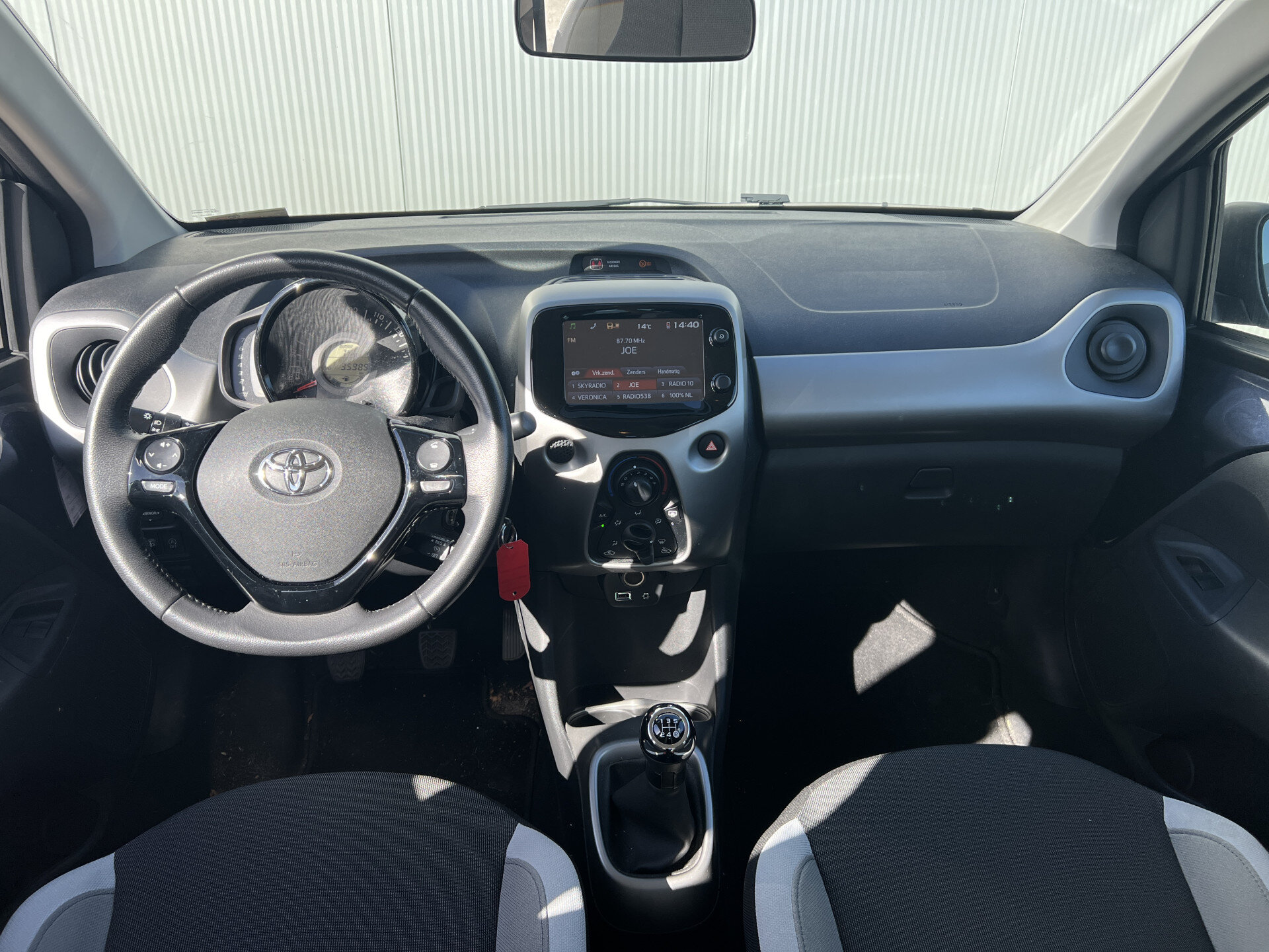 Toyota Aygo 1.0 VVT-i x-play - Afbeelding 5
