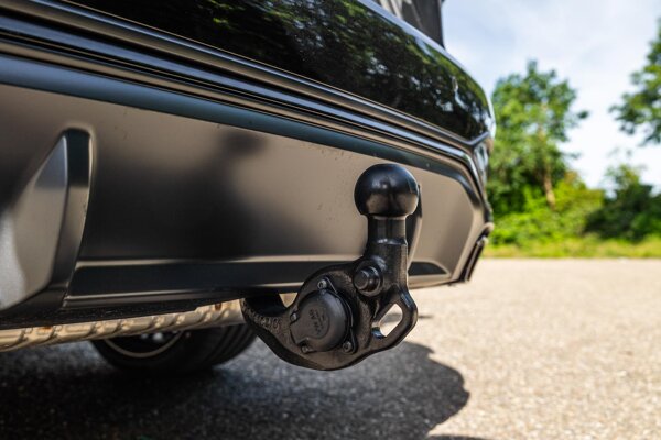 trekhaak elektrisch uitklapbaar trekhaak elektrisch uitklapbaar