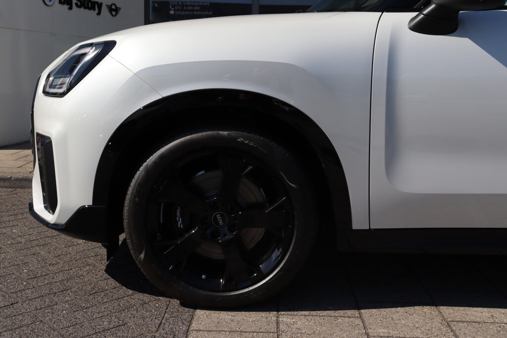 MINI Countryman 6