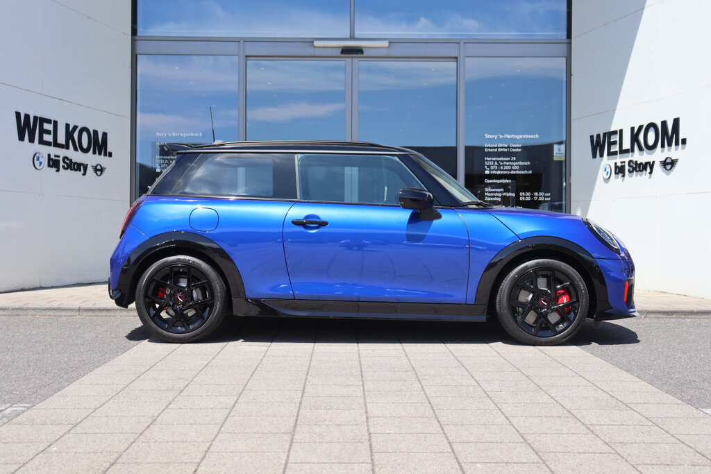 MINI 3-Deurs 8