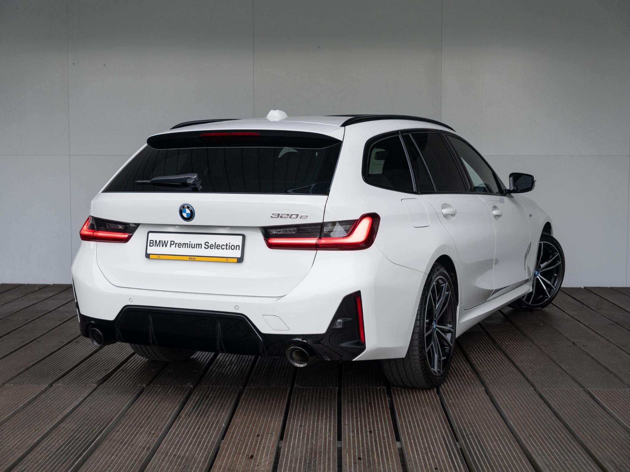 BMW 3 Serie Touring 320e - Afbeelding 2