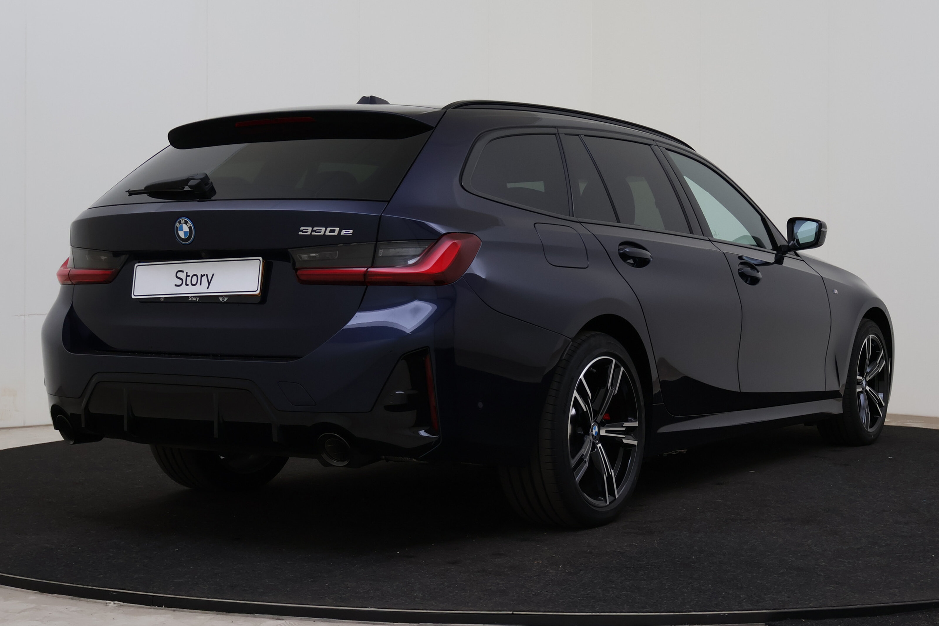 BMW 3 Serie Touring 330e M Sport Automaat