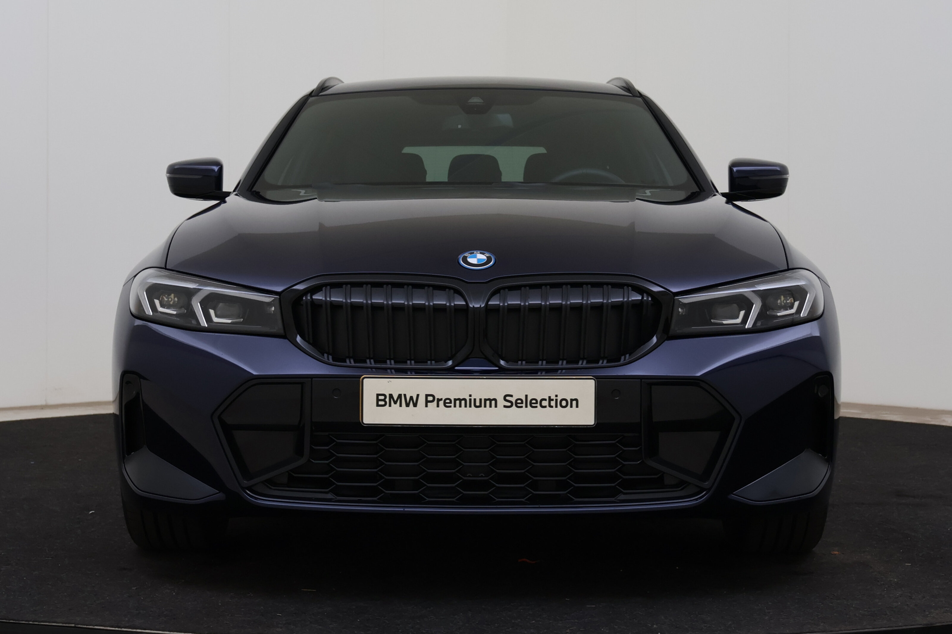 BMW 3 Serie Touring 330e M Sport Automaat