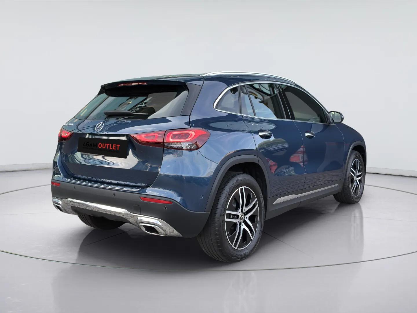Mercedes-Benz GLA 200 Luxury Line - Afbeelding 2