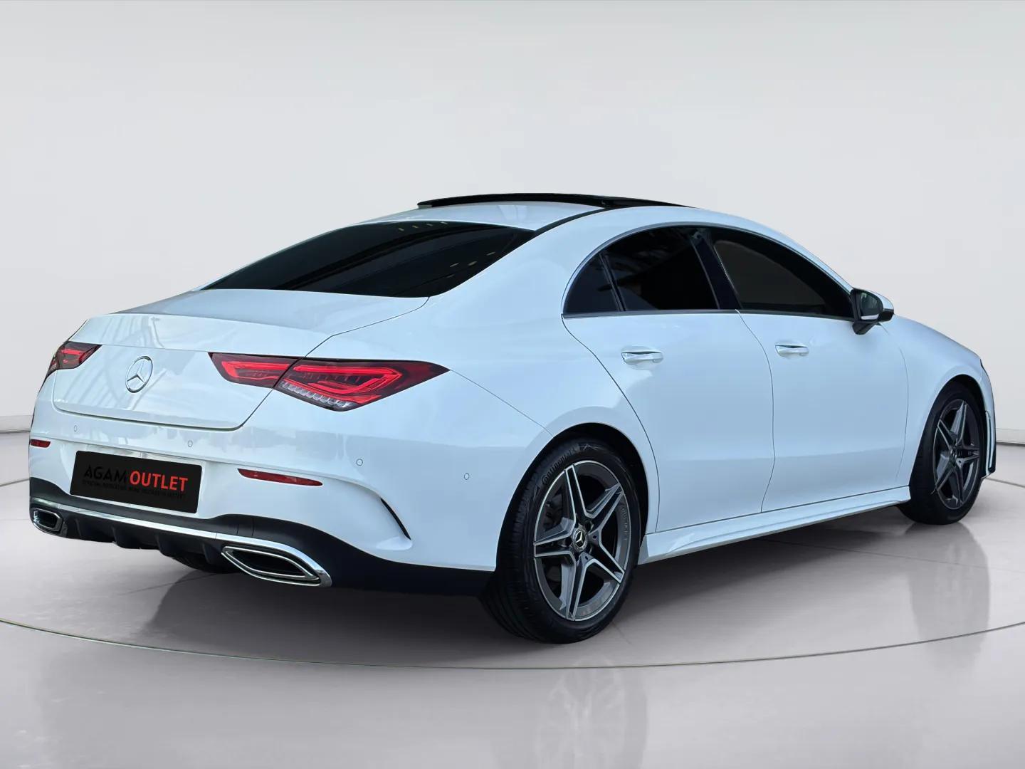 Mercedes-Benz CLA Coupé 180 Business Solution AMG - Afbeelding 2
