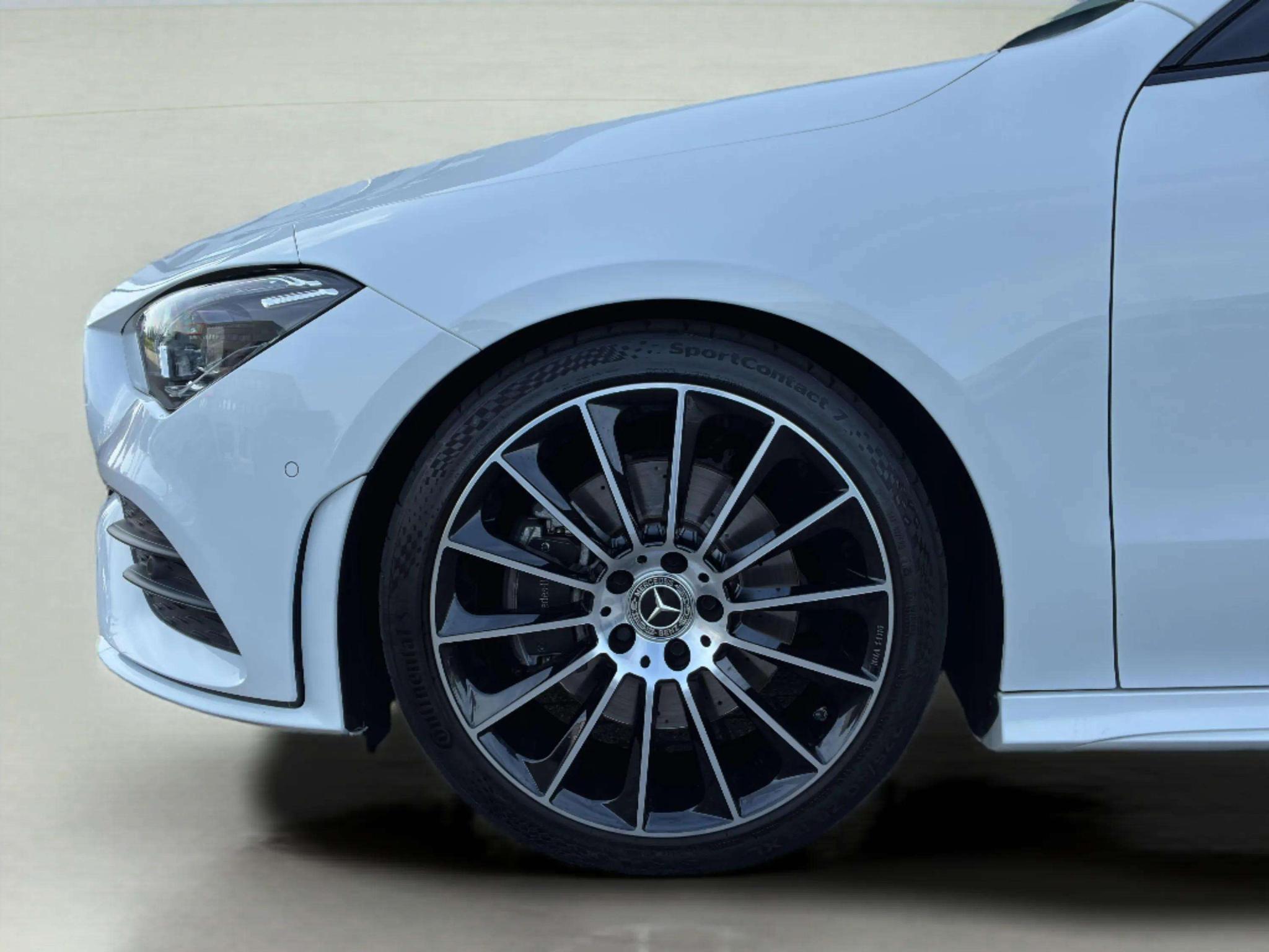 Mercedes-Benz CLA Coupé 200 Business Solution AMG - Afbeelding 5