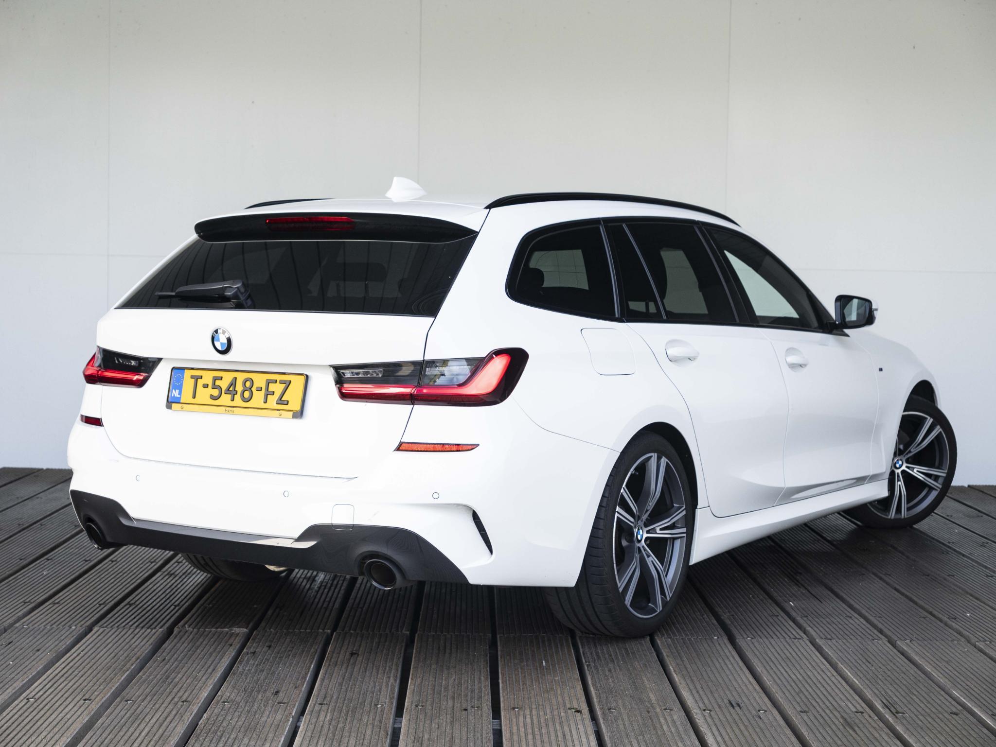 BMW 3 Serie Touring 320i - Afbeelding 2