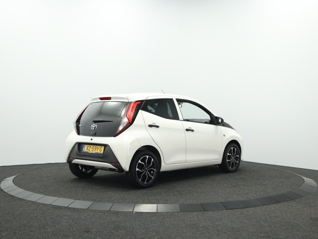 Toyota Aygo 1.0 VVT-i x-fun | Carplay scherm | DAB | Airco | Dealer ond. - Afbeelding 2