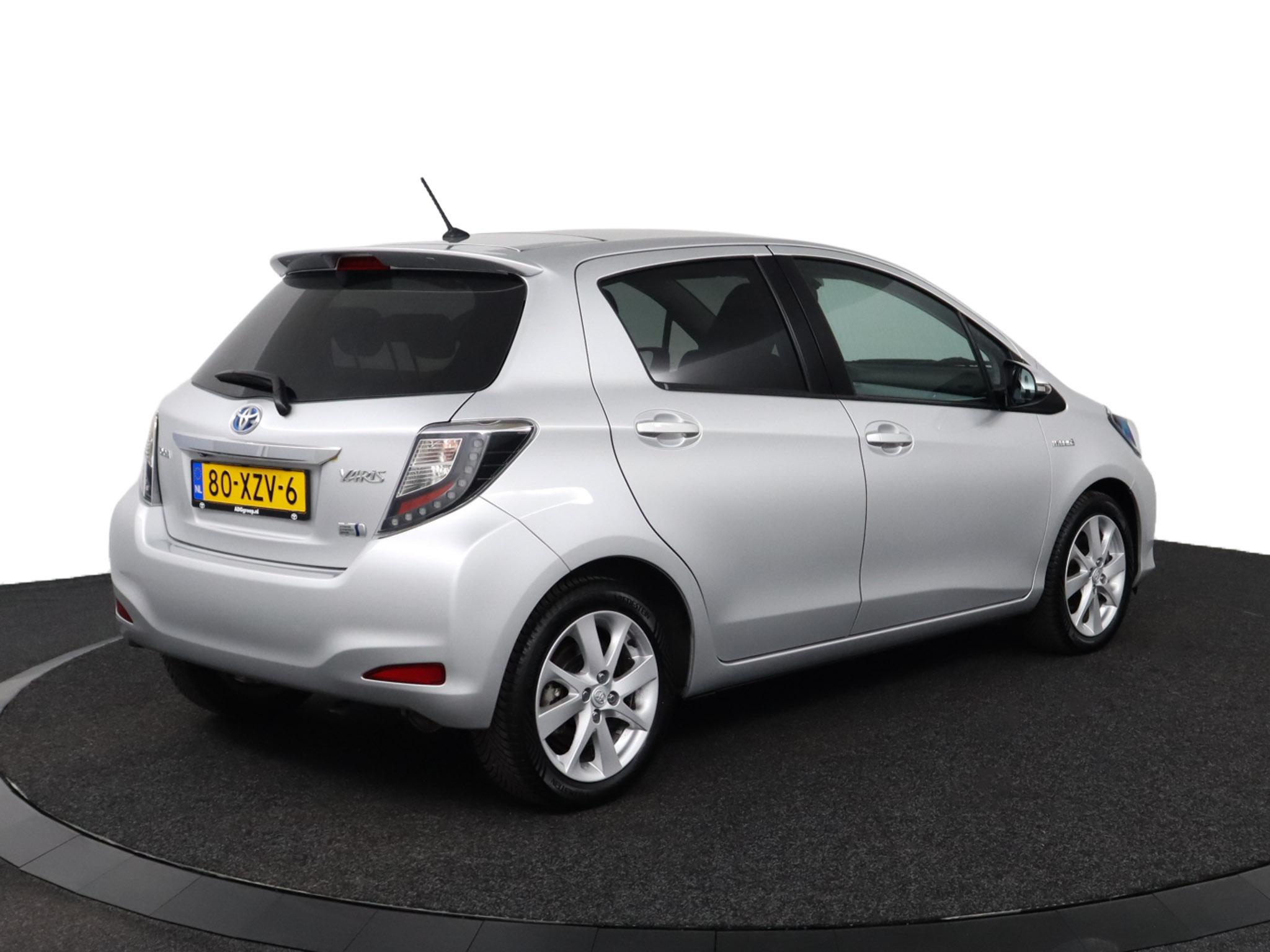 Toyota Yaris 1.5 Full Hybrid Dynamic - Afbeelding 2