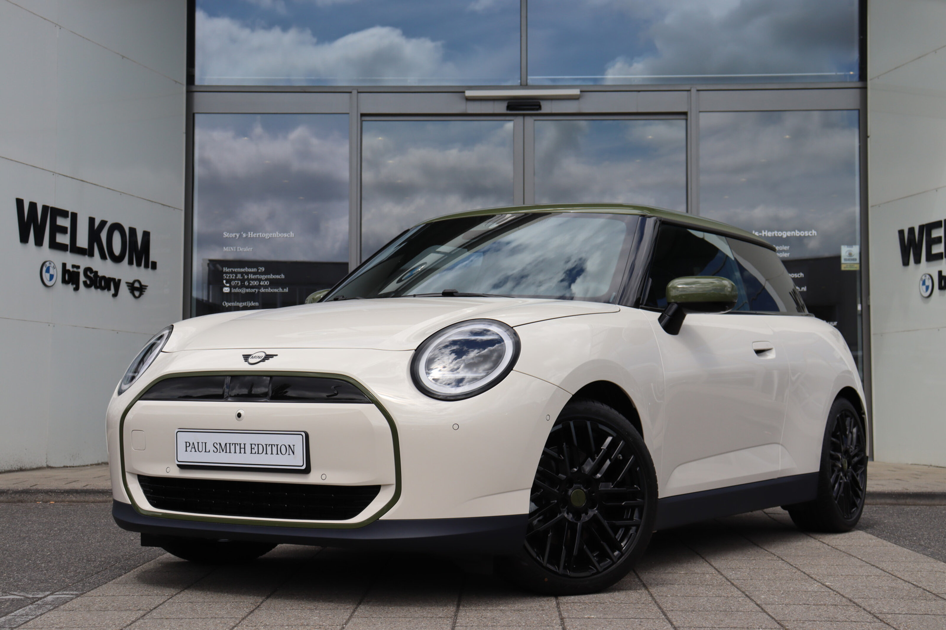 MINI Electric Hatchback Cooper SE