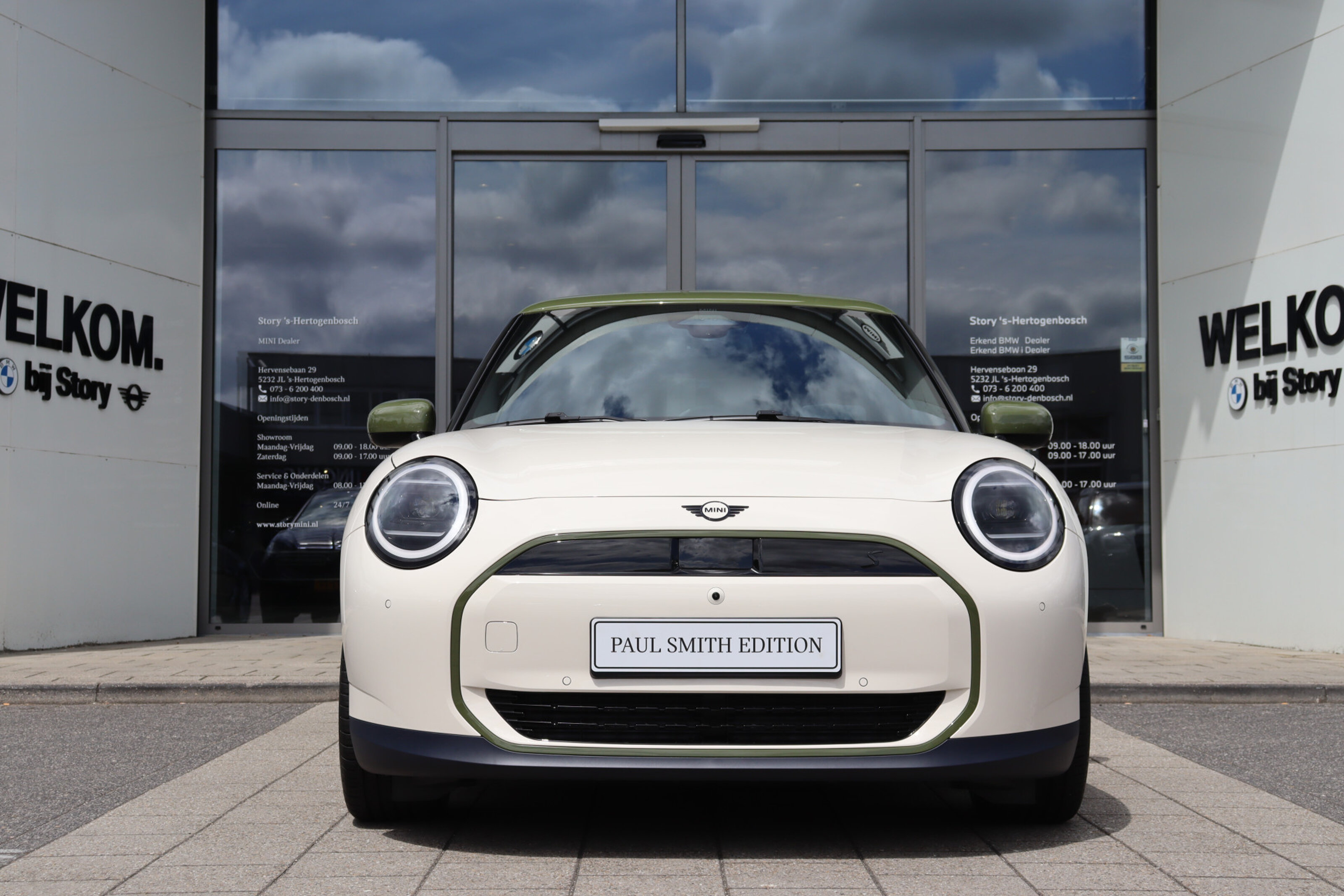 MINI Electric Hatchback Cooper SE