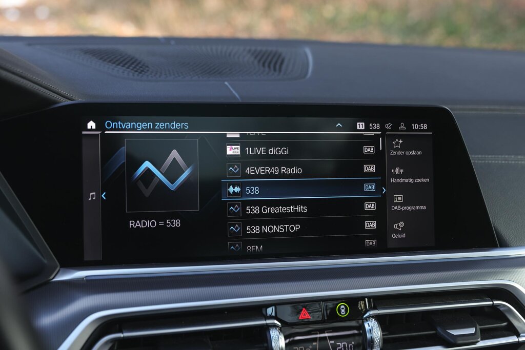 BMW X5 24