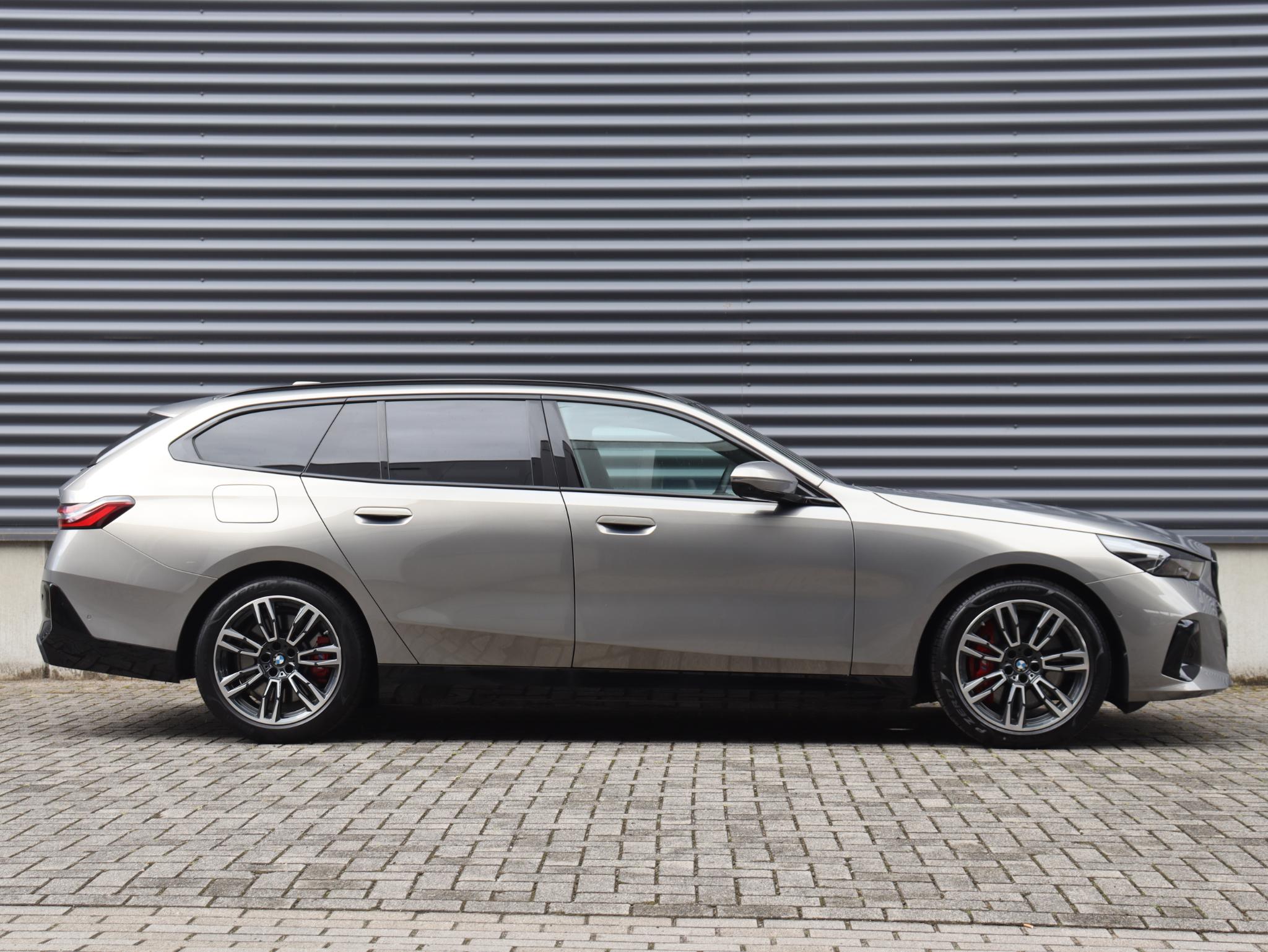 BMW 5-serie Touring 550e xDrive - Afbeelding 5