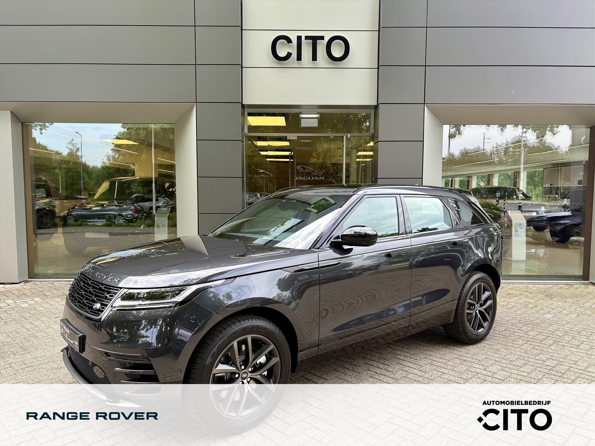Land Rover Range Rover Velar P400e PHEV AWD Belgravia Edition