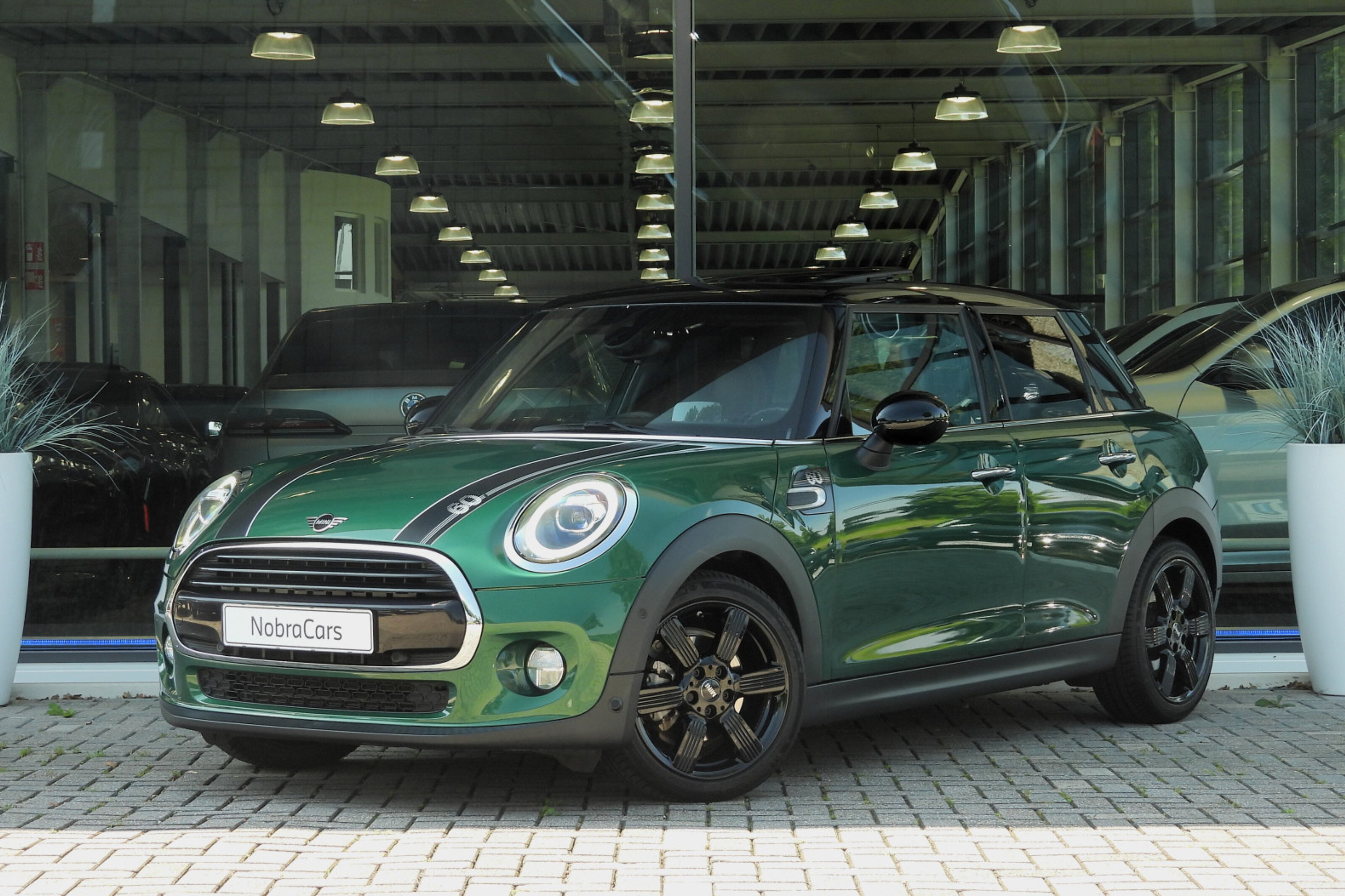MINI Cooper Hatchback Automaat