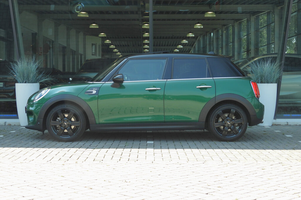 MINI Cooper 5