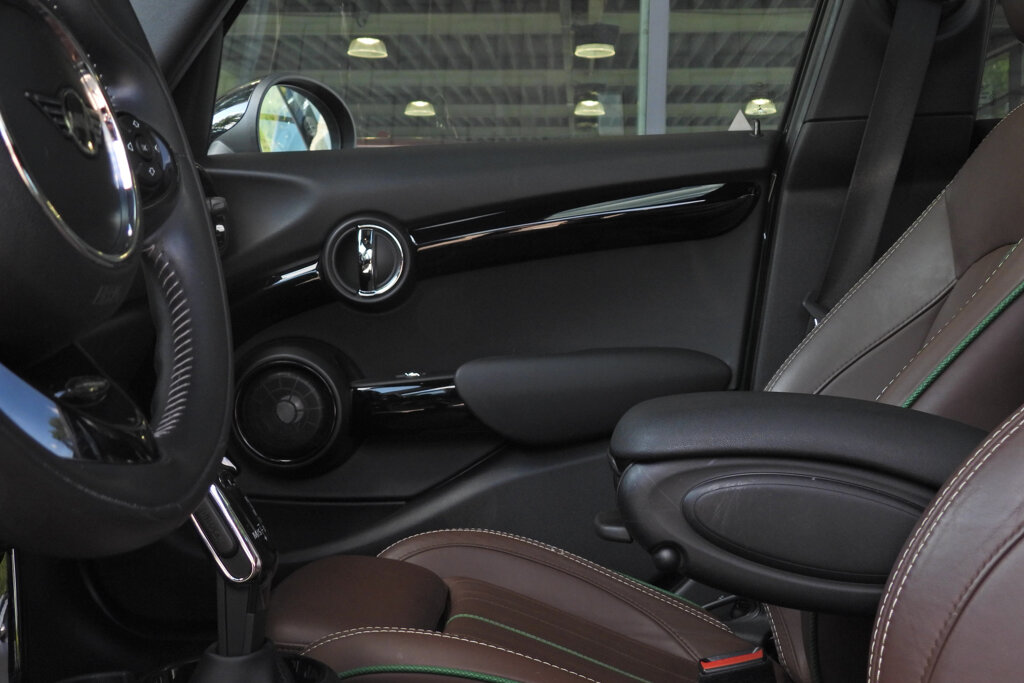 MINI Cooper 19