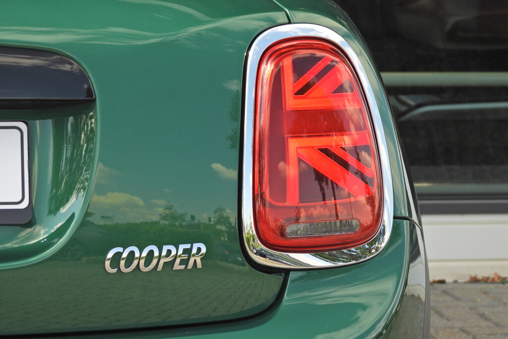 MINI Cooper 24