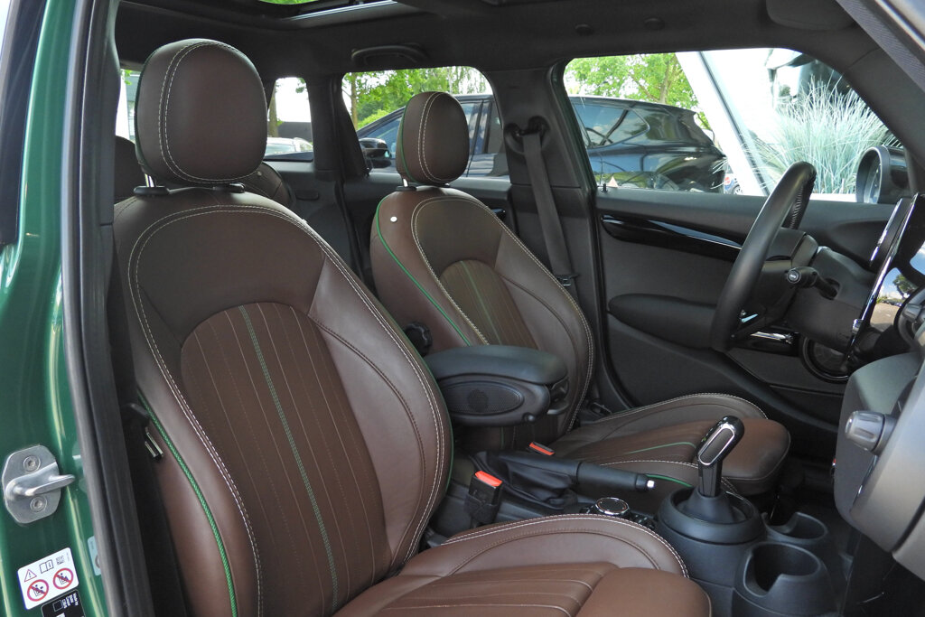 MINI Cooper 26