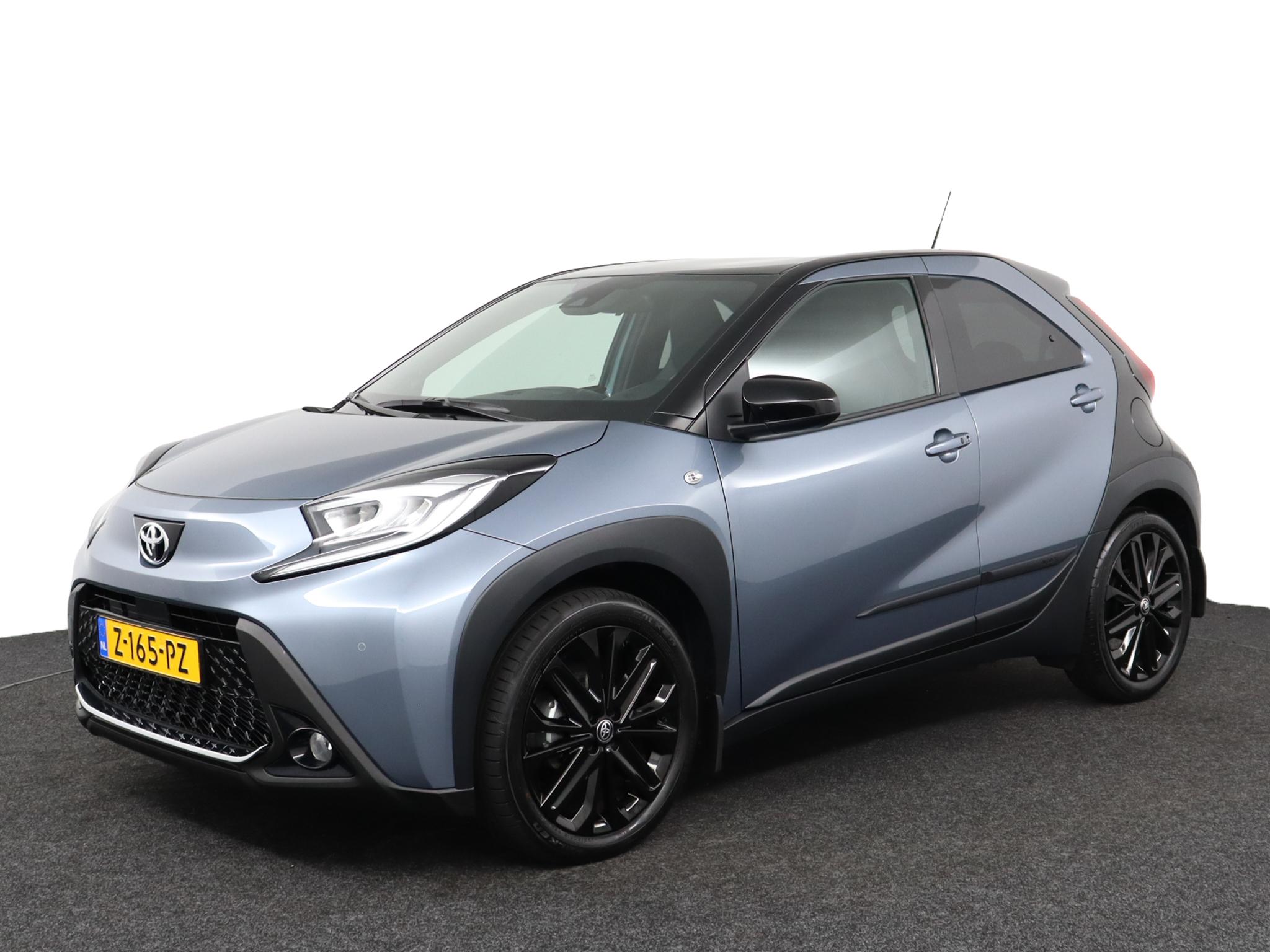 Toyota Aygo X 1.0 VVT-i S-CVT Premium