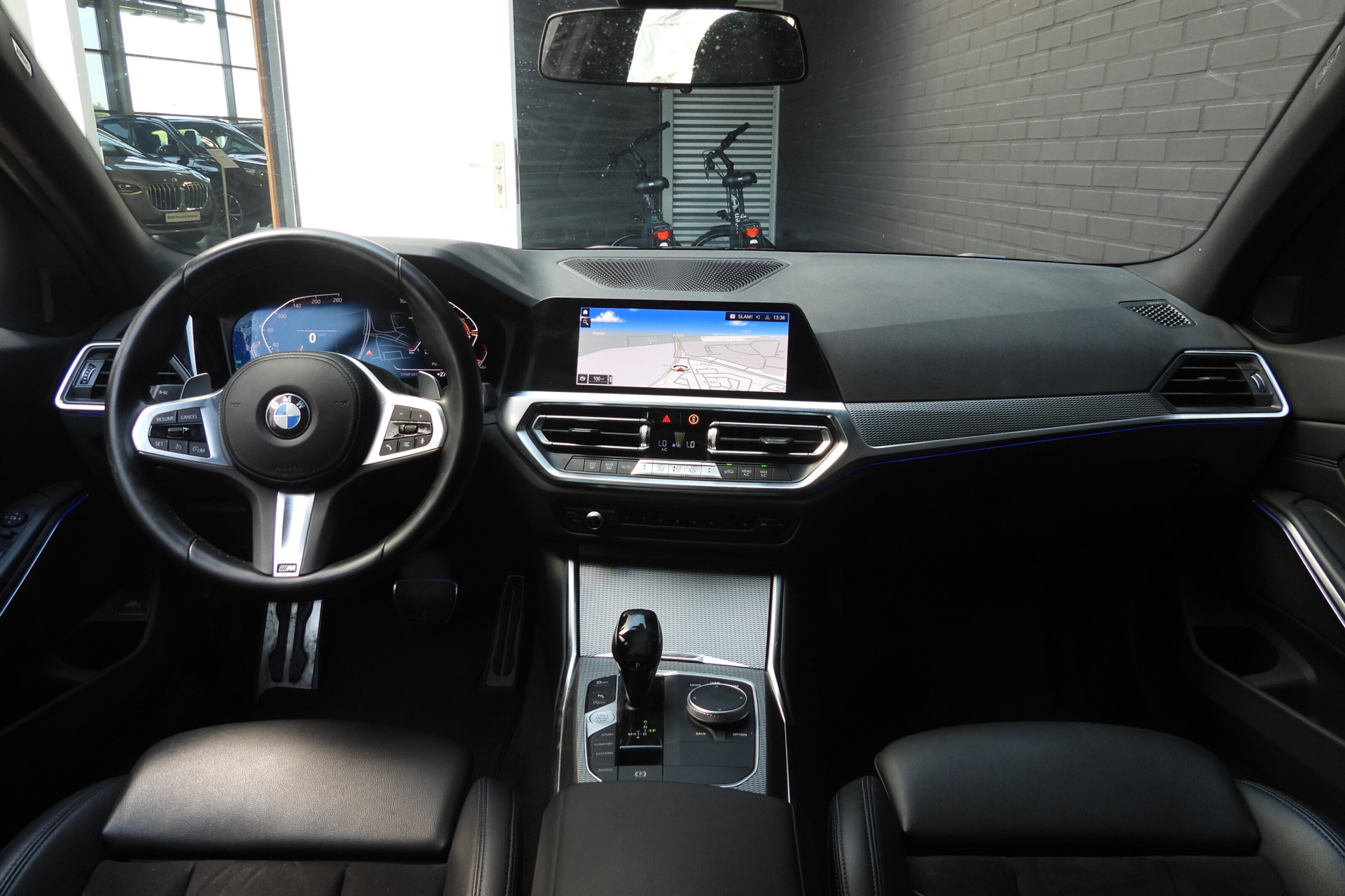 BMW 3 Serie Touring 318i Executive M Sport Automaat