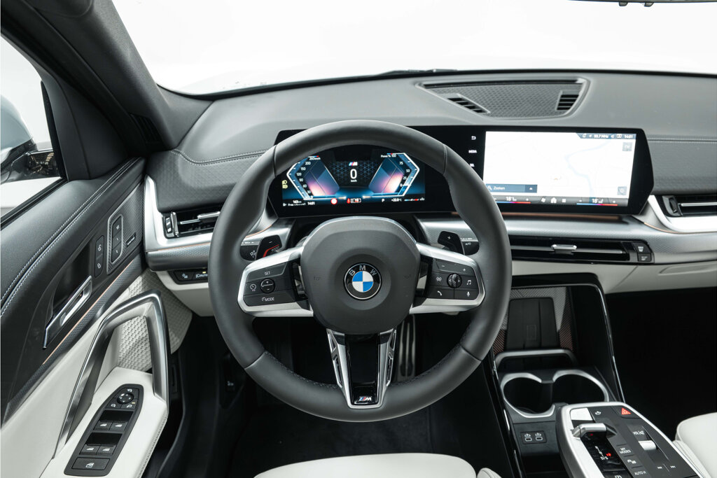 BMW X2 30