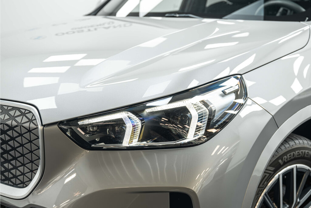 BMW iX1 34