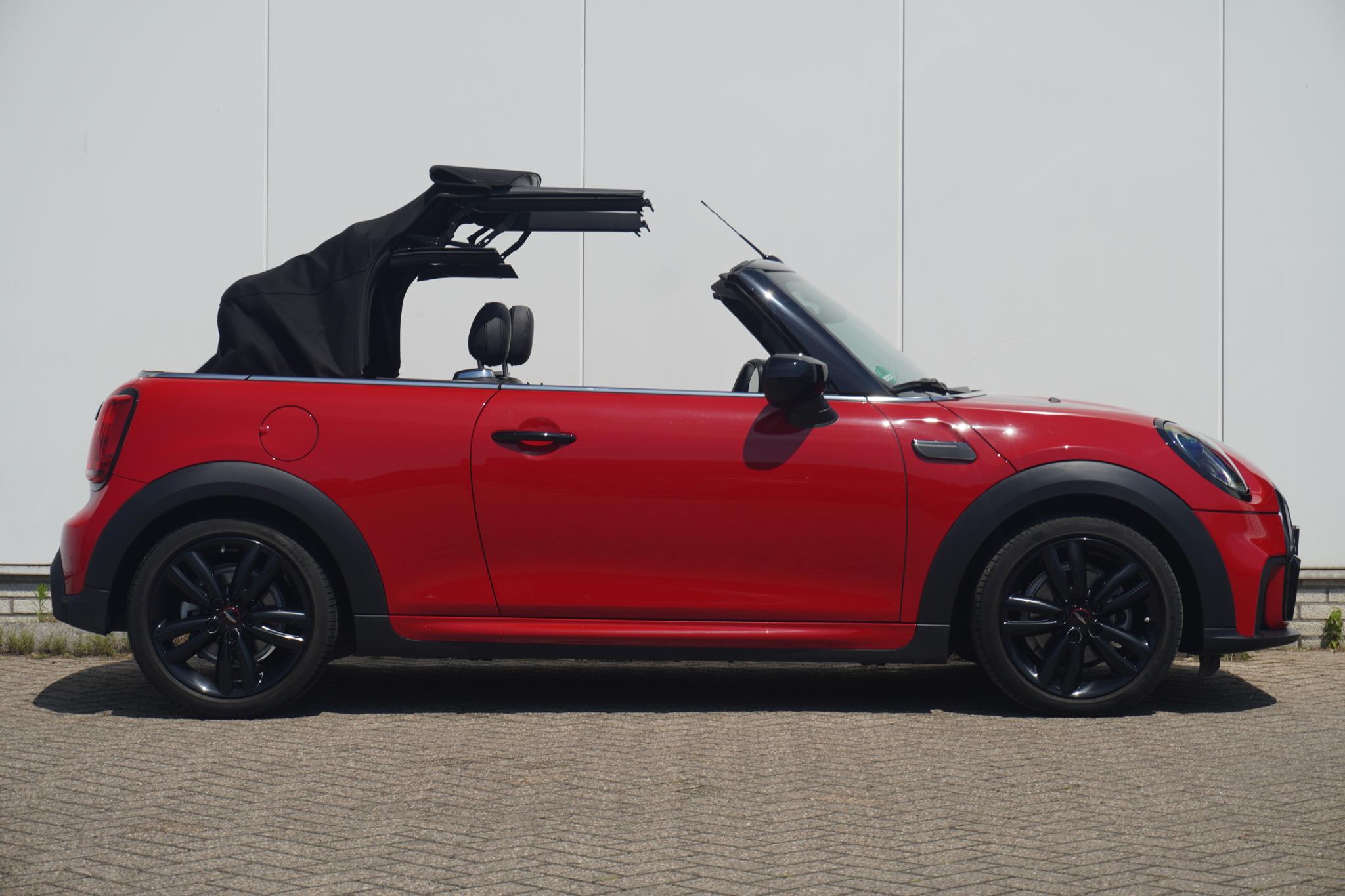 MINI Cabrio