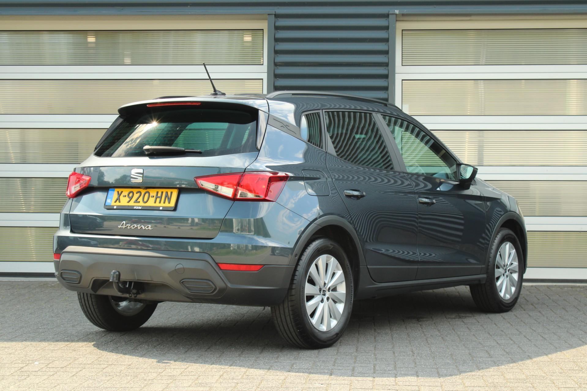 SEAT Arona 1.0 TSI 95pk Style Business Intense - Afbeelding 2