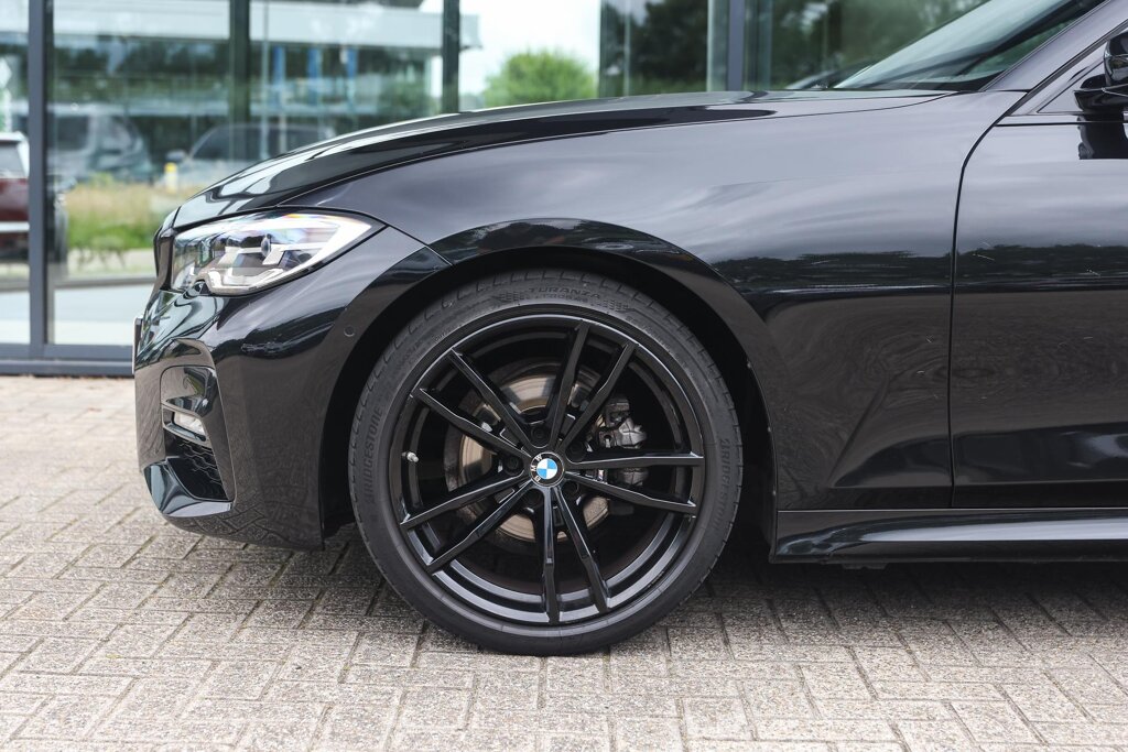 BMW 3 Serie 4