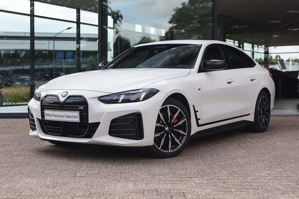 BMW i4 1