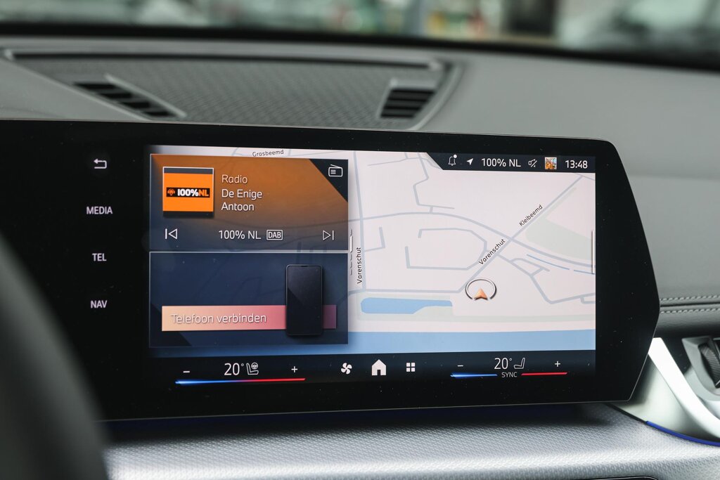 BMW iX1 22