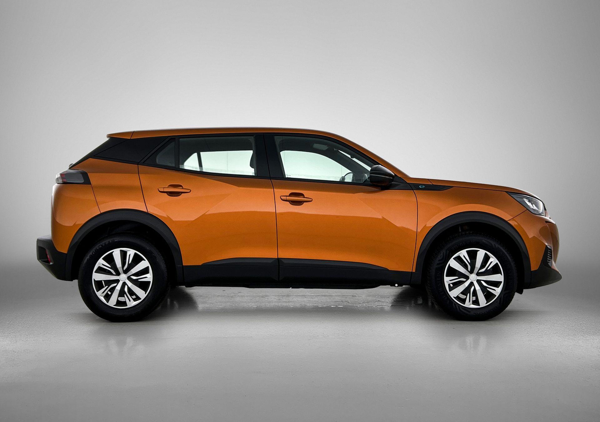 Peugeot e-2008