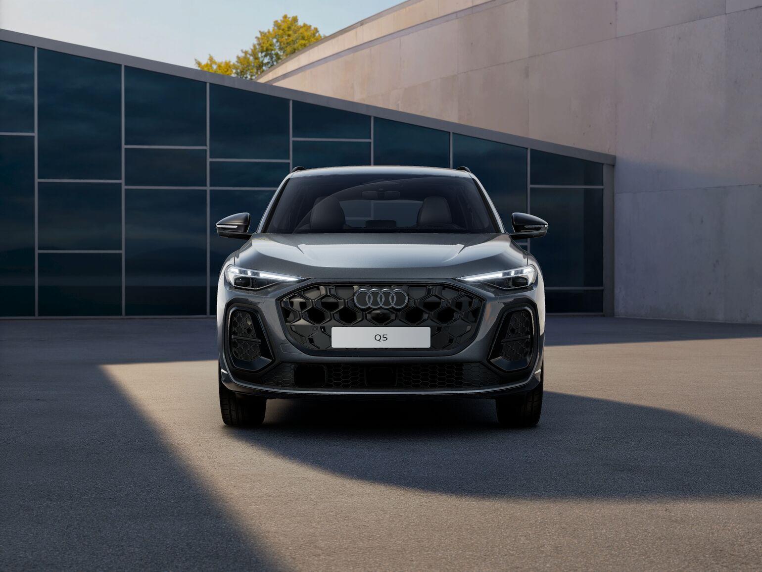 Audi Q5 S edition Competition e-hybrid 270 kW / 367 PK SUV - Afbeelding 2