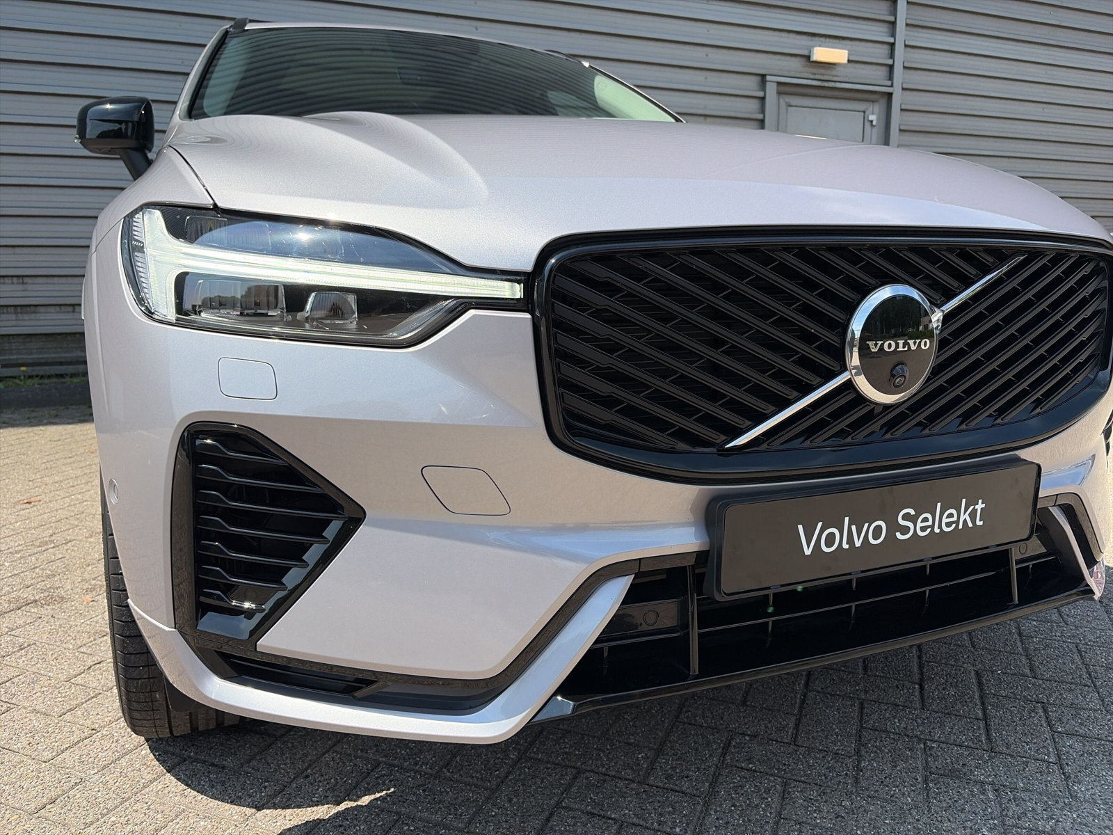 Volvo XC60 T6 Plug-in hybrid AWD Plus Dark - Afbeelding 4
