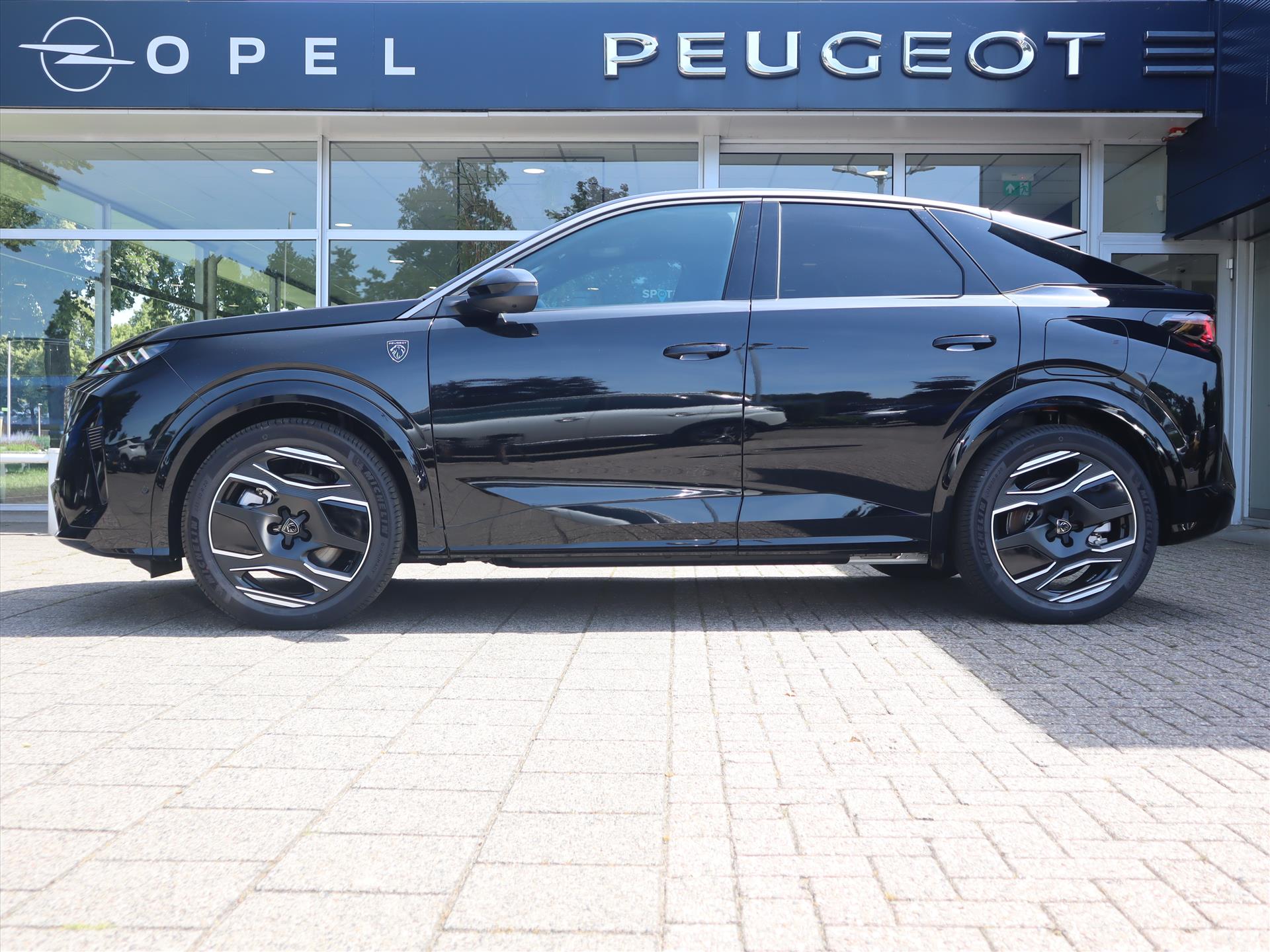 Peugeot e-3008 Launch Edition EV 73 kWh 325pk Dual Motor, Rijklaarprijs, Panoramisch schuifdak Warmtepomp FOCAL HiFi - Afbeelding 3