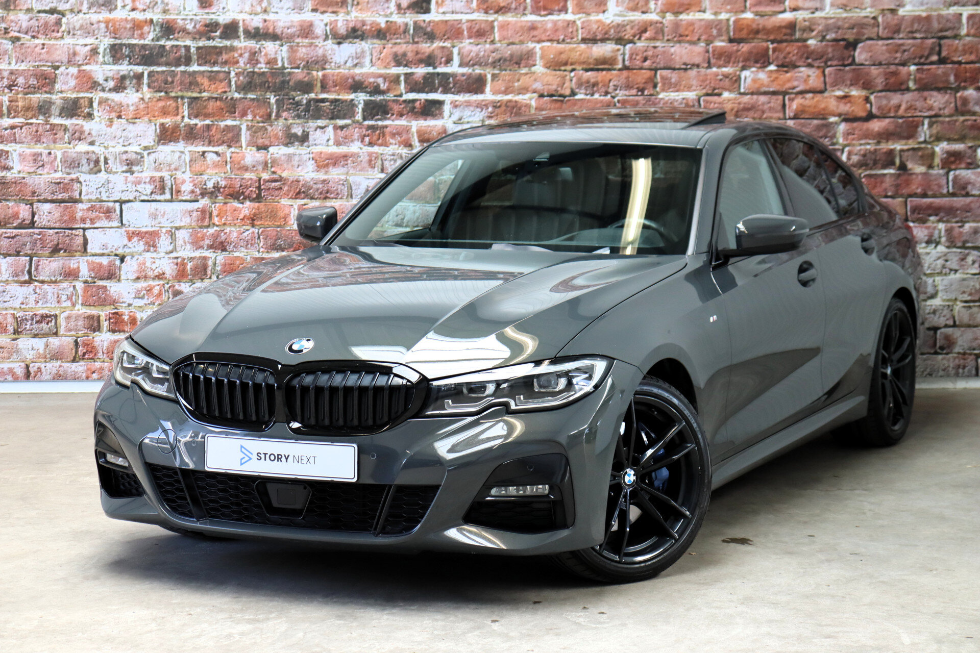 BMW 3 Serie Sedan 330i High Executive M Sport pakket Automaat