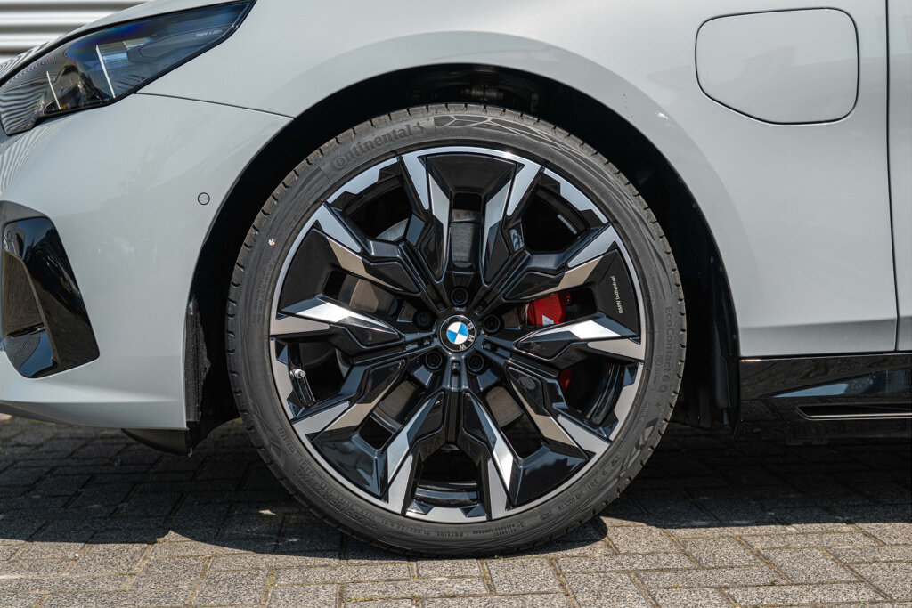 BMW 5 Serie 43